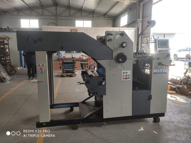 六開(kāi)六滾筒雙面膠印機(jī)